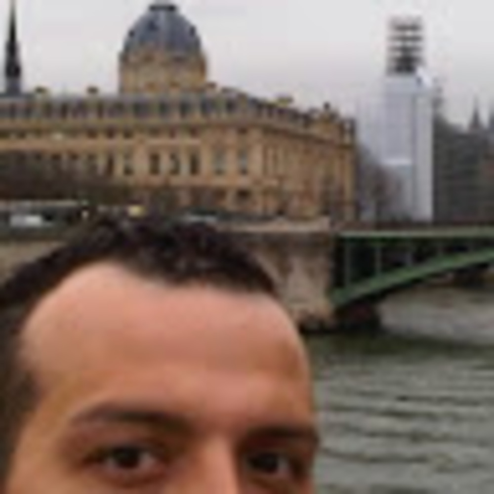 Meet your Posher, Chris